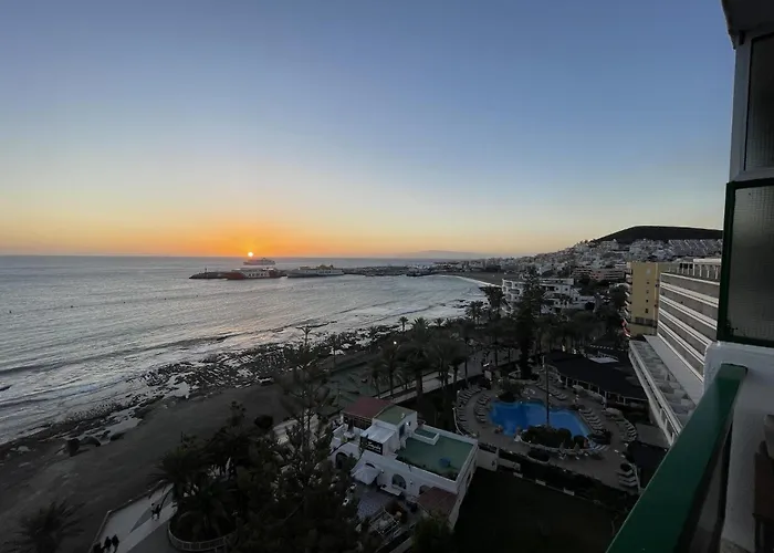 Ocean View 2 *